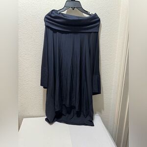 lola & sophie New York crowl neck top Navy size XL